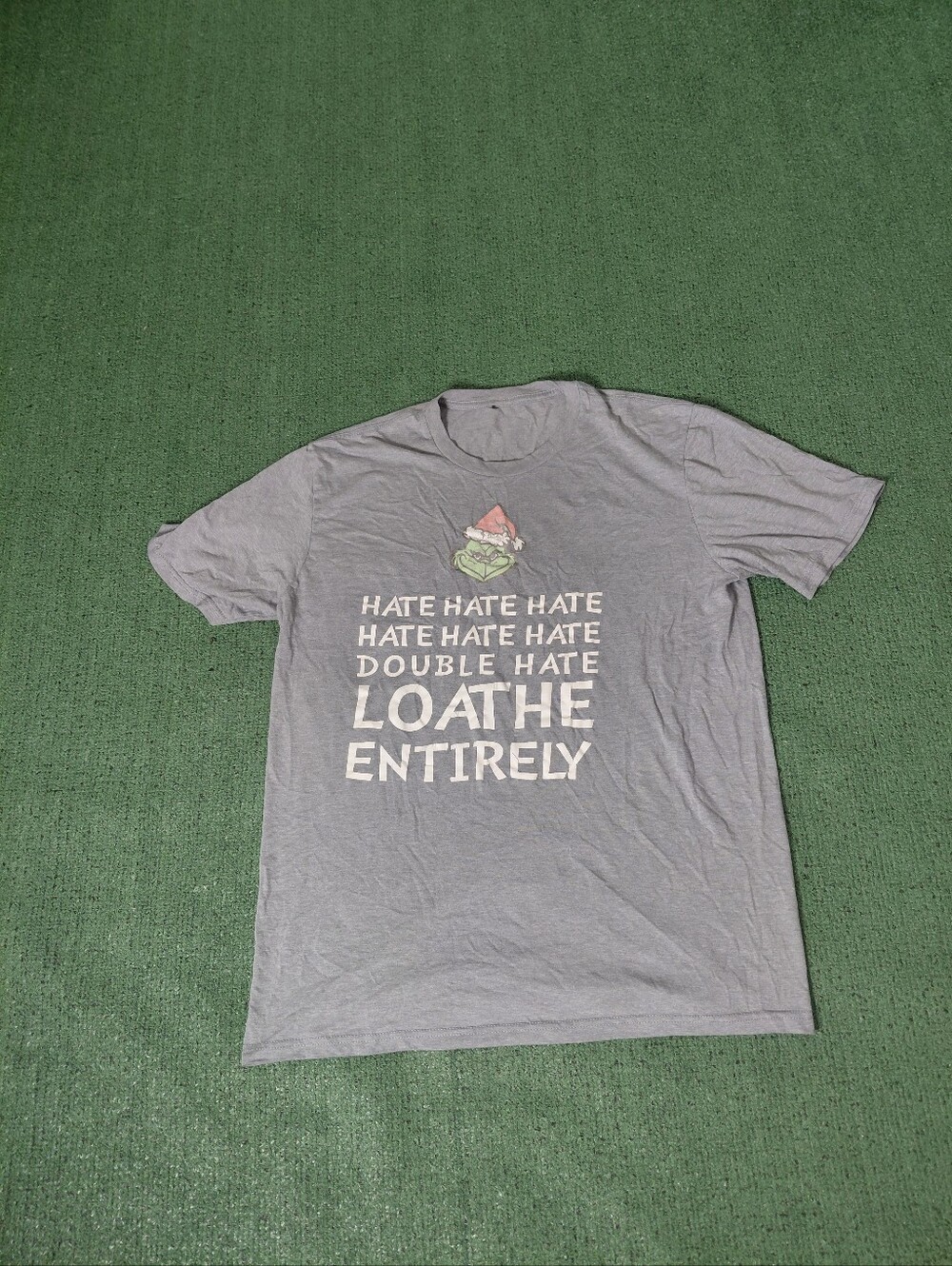 The Grinch " I Hate Loathe Entirely" Funny Christmas Holiday Gray T Shirt Sz Lar